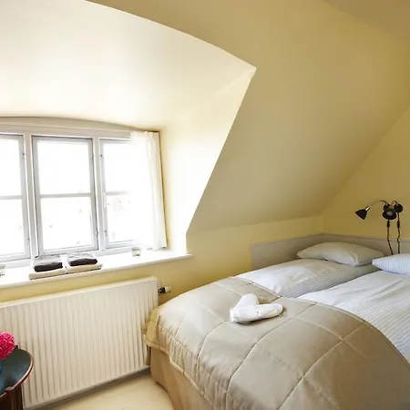 Rodvig Og Badehotel