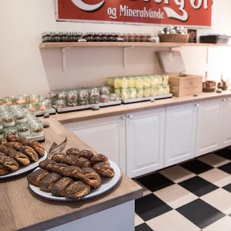 Inn Rodvig Og Badehotel 3*